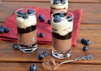 5-spice chocolate mousse with blueberries and foamy sour cream